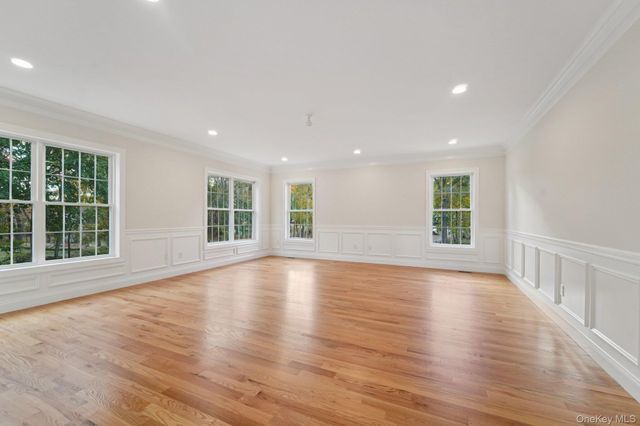 255 Congers Road, New City, NY 10956