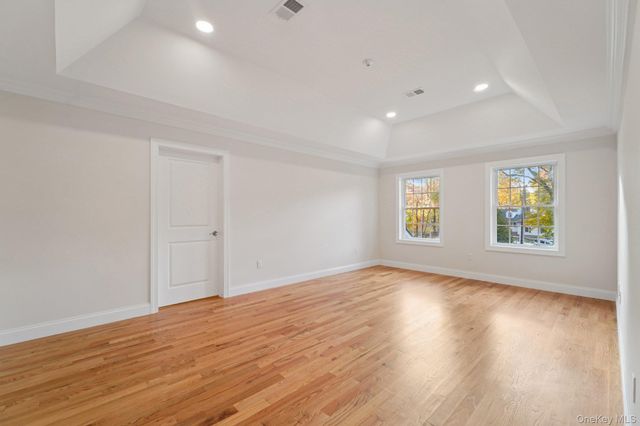 255 Congers Road, New City, NY 10956