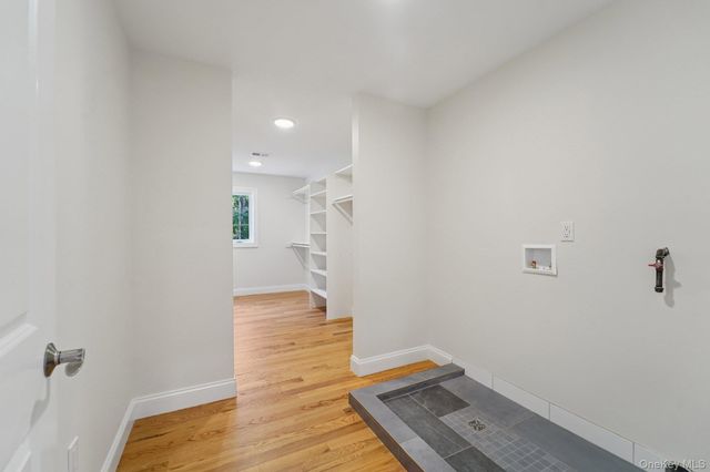 255 Congers Road, New City, NY 10956