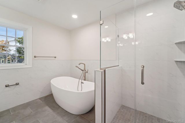 255 Congers Road, New City, NY 10956