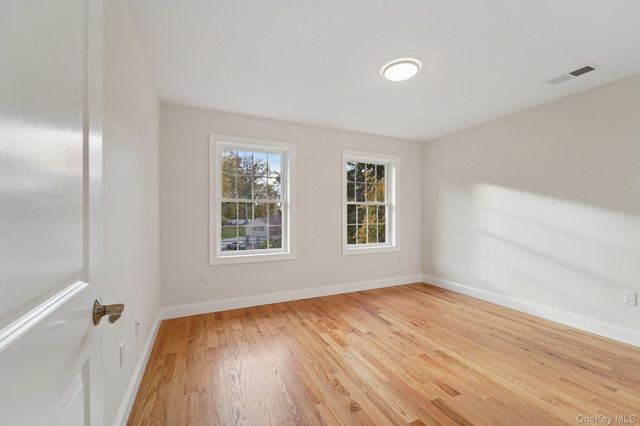 255 Congers Road, New City, NY 10956