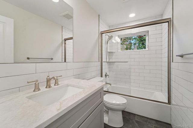 255 Congers Road, New City, NY 10956