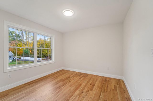 255 Congers Road, New City, NY 10956