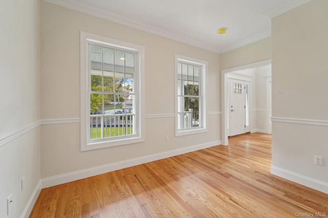 255 Congers Road, New City, NY 10956