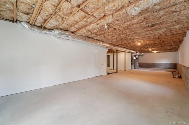 255 Congers Road, New City, NY 10956