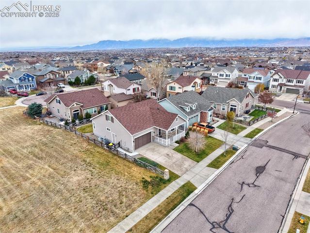 7827 Briarthorn Lane, Colorado Springs, CO 80927