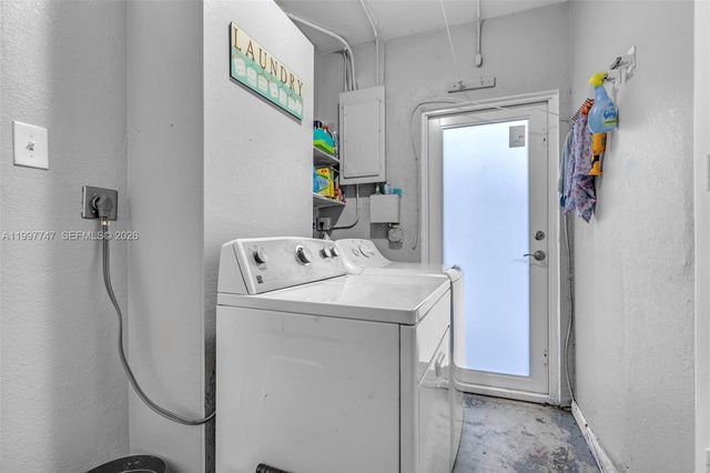 17930 NE 6th Ave, North Miami Beach, FL 33162