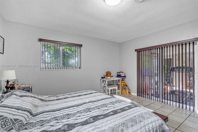 17930 NE 6th Ave, North Miami Beach, FL 33162