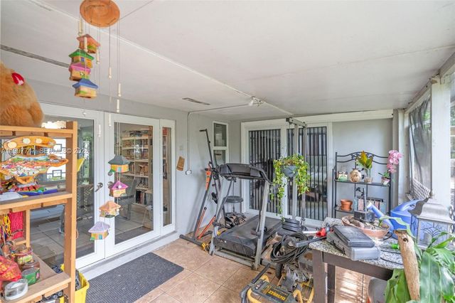 17930 NE 6th Ave, North Miami Beach, FL 33162