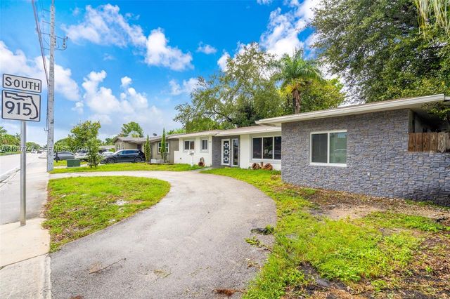 17930 NE 6th Ave, North Miami Beach, FL 33162