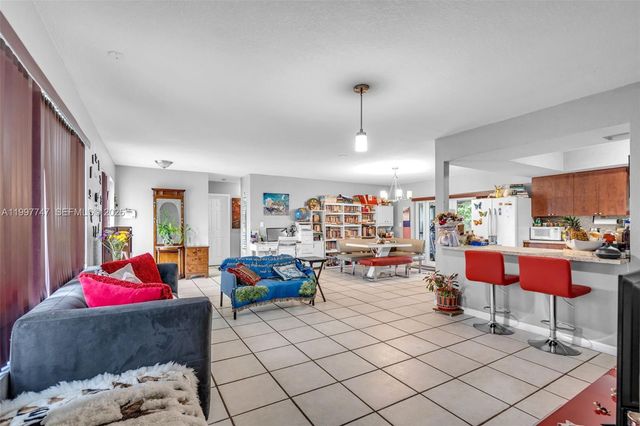 17930 NE 6th Ave, North Miami Beach, FL 33162