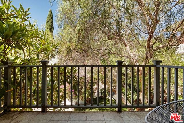 629 N Citrus Avenue, Los Angeles, CA 90036