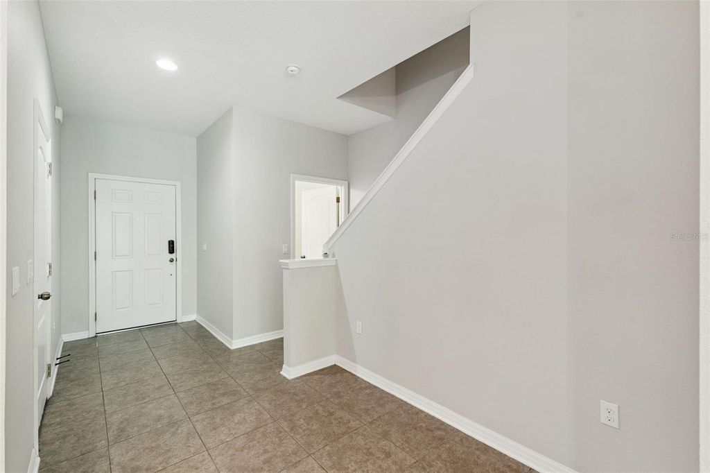 Image 14 of property listing at 2646 RIVER LANDING DRIVE, Sanford, FL 32771