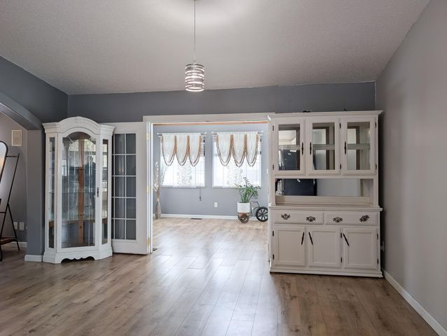 238 PINEWOOD Boulevard, West Fargo, ND 58078