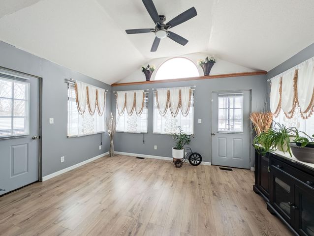 238 PINEWOOD Boulevard, West Fargo, ND 58078