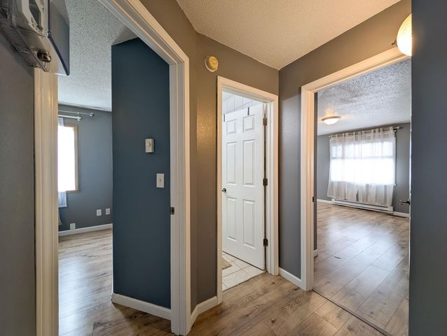 238 PINEWOOD Boulevard, West Fargo, ND 58078