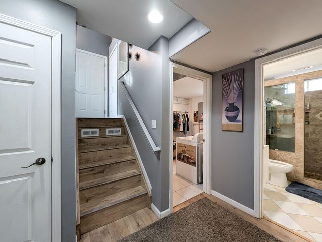 238 PINEWOOD Boulevard, West Fargo, ND 58078
