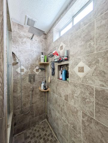 238 PINEWOOD Boulevard, West Fargo, ND 58078