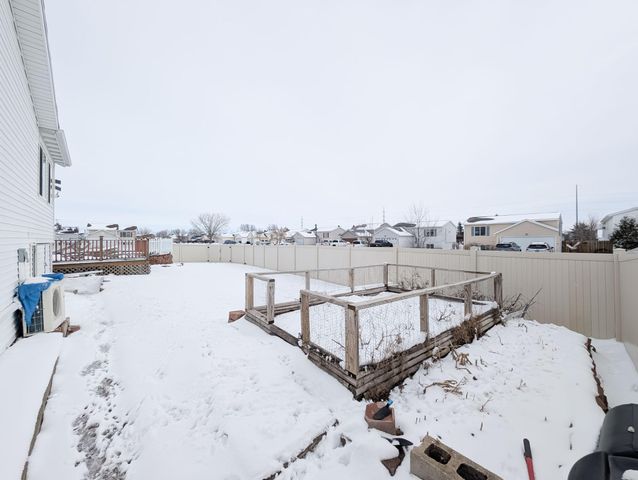238 PINEWOOD Boulevard, West Fargo, ND 58078