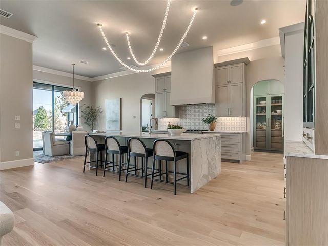 6121 NW 145th Street, Oklahoma City, OK 73142