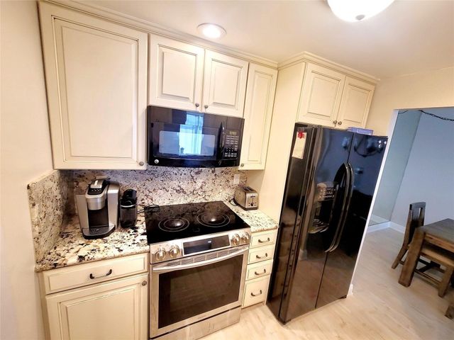 1009 N Ocean Boulevard 503, Pompano Beach, FL 33062