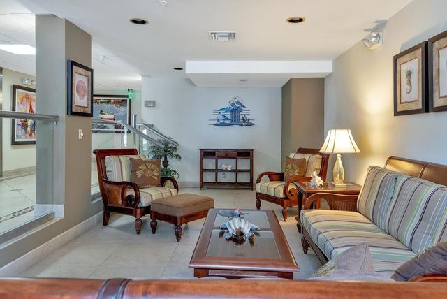 1009 N Ocean Boulevard 503, Pompano Beach, FL 33062