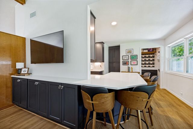 921 Forreston Drive, Richardson, TX 75080