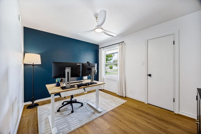 921 Forreston Drive, Richardson, TX 75080
