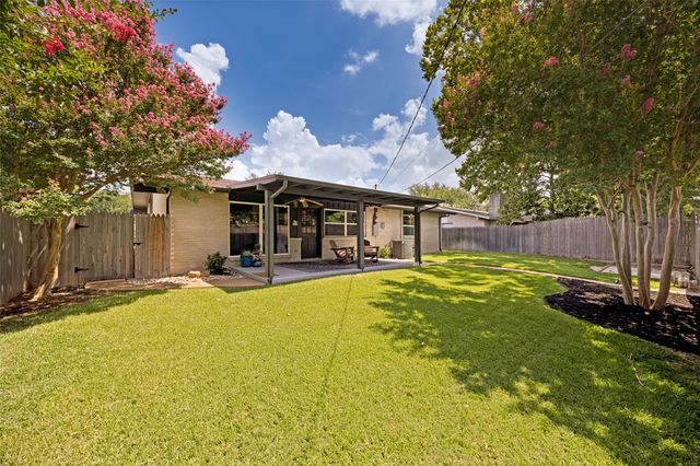 921 Forreston Drive, Richardson, TX 75080