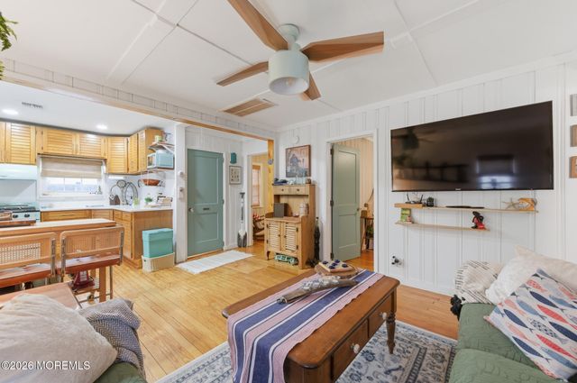 14 Sunset Road, Brick, NJ 08723