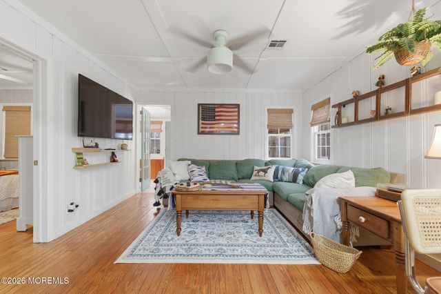 14 Sunset Road, Brick, NJ 08723