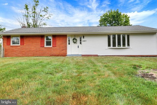 597 MAGARO RD, Enola, PA 17025
