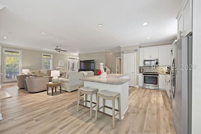 1 Sea Oak Ln, Hilton Head Island, SC 29928