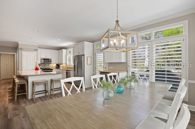 1 Sea Oak Ln, Hilton Head Island, SC 29928