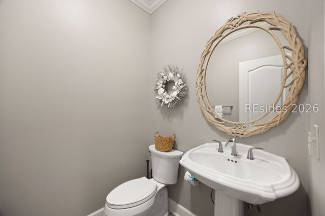 1 Sea Oak Ln, Hilton Head Island, SC 29928
