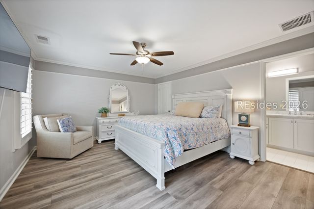 1 Sea Oak Ln, Hilton Head Island, SC 29928