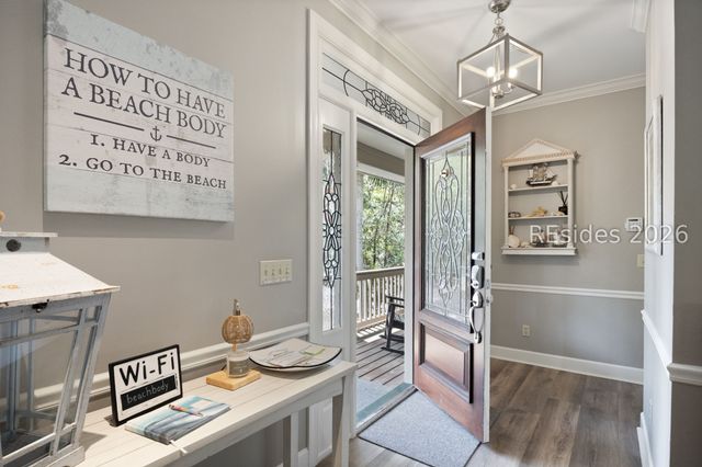 1 Sea Oak Ln, Hilton Head Island, SC 29928