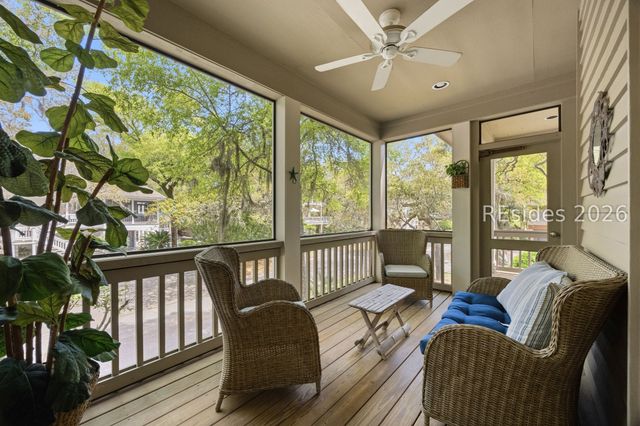 1 Sea Oak Ln, Hilton Head Island, SC 29928