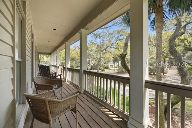 1 Sea Oak Ln, Hilton Head Island, SC 29928