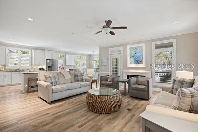 1 Sea Oak Ln, Hilton Head Island, SC 29928