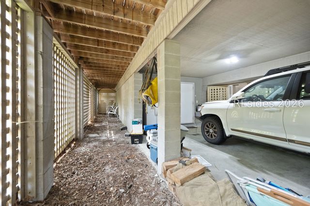 1 Sea Oak Ln, Hilton Head Island, SC 29928
