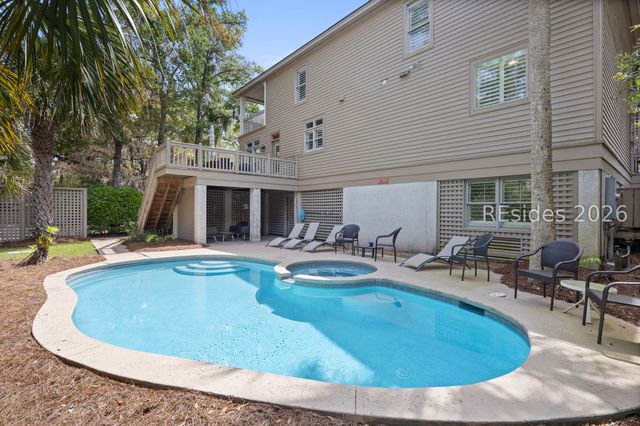 1 Sea Oak Ln, Hilton Head Island, SC 29928