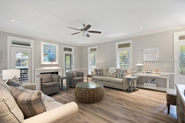 1 Sea Oak Ln, Hilton Head Island, SC 29928