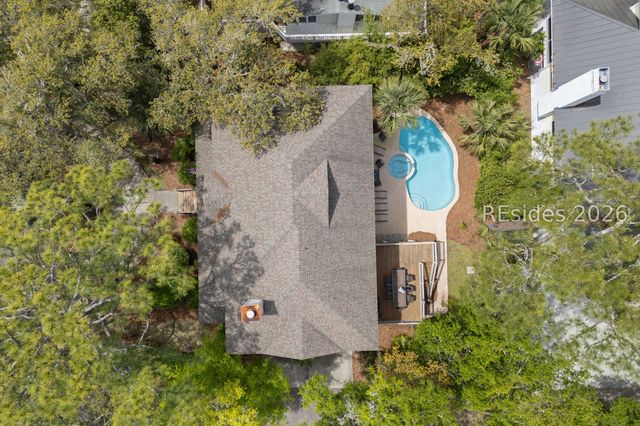 1 Sea Oak Ln, Hilton Head Island, SC 29928