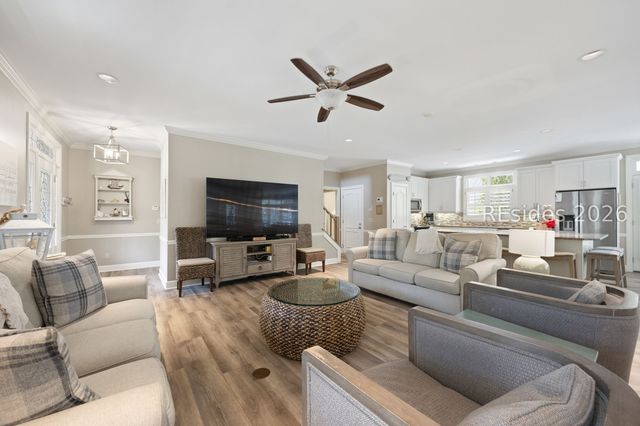 1 Sea Oak Ln, Hilton Head Island, SC 29928