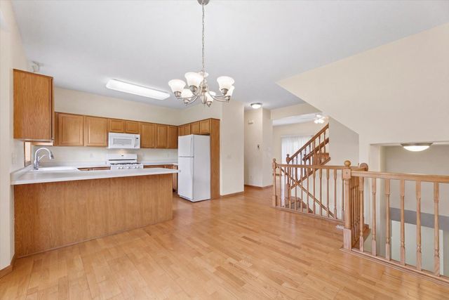 14157 43rd Avenue N, Plymouth, MN 55446