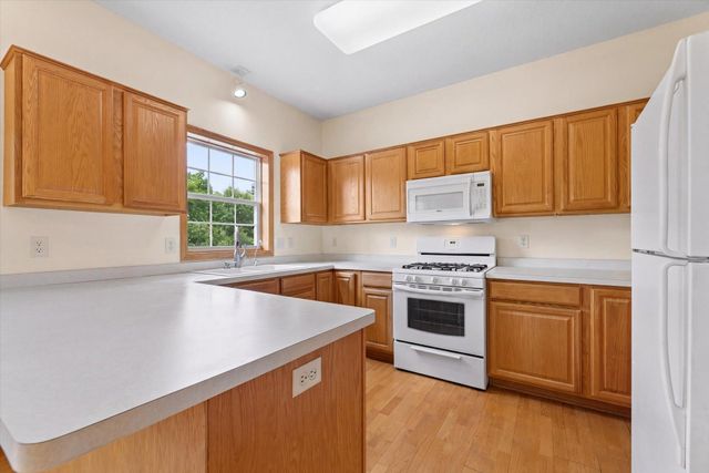 14157 43rd Avenue N, Plymouth, MN 55446