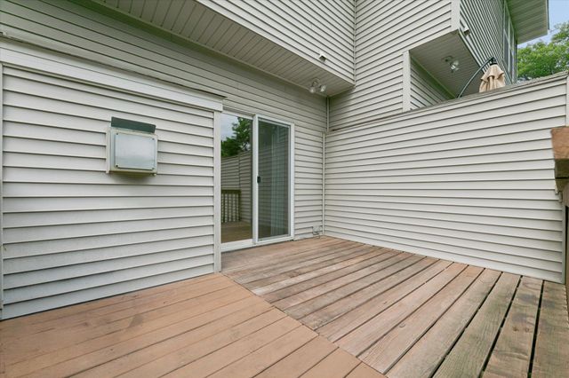14157 43rd Avenue N, Plymouth, MN 55446