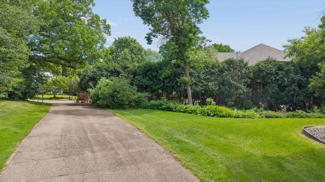 14157 43rd Avenue N, Plymouth, MN 55446