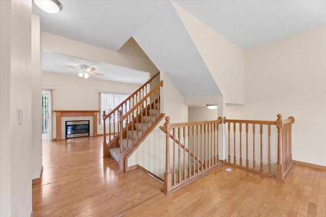 14157 43rd Avenue N, Plymouth, MN 55446